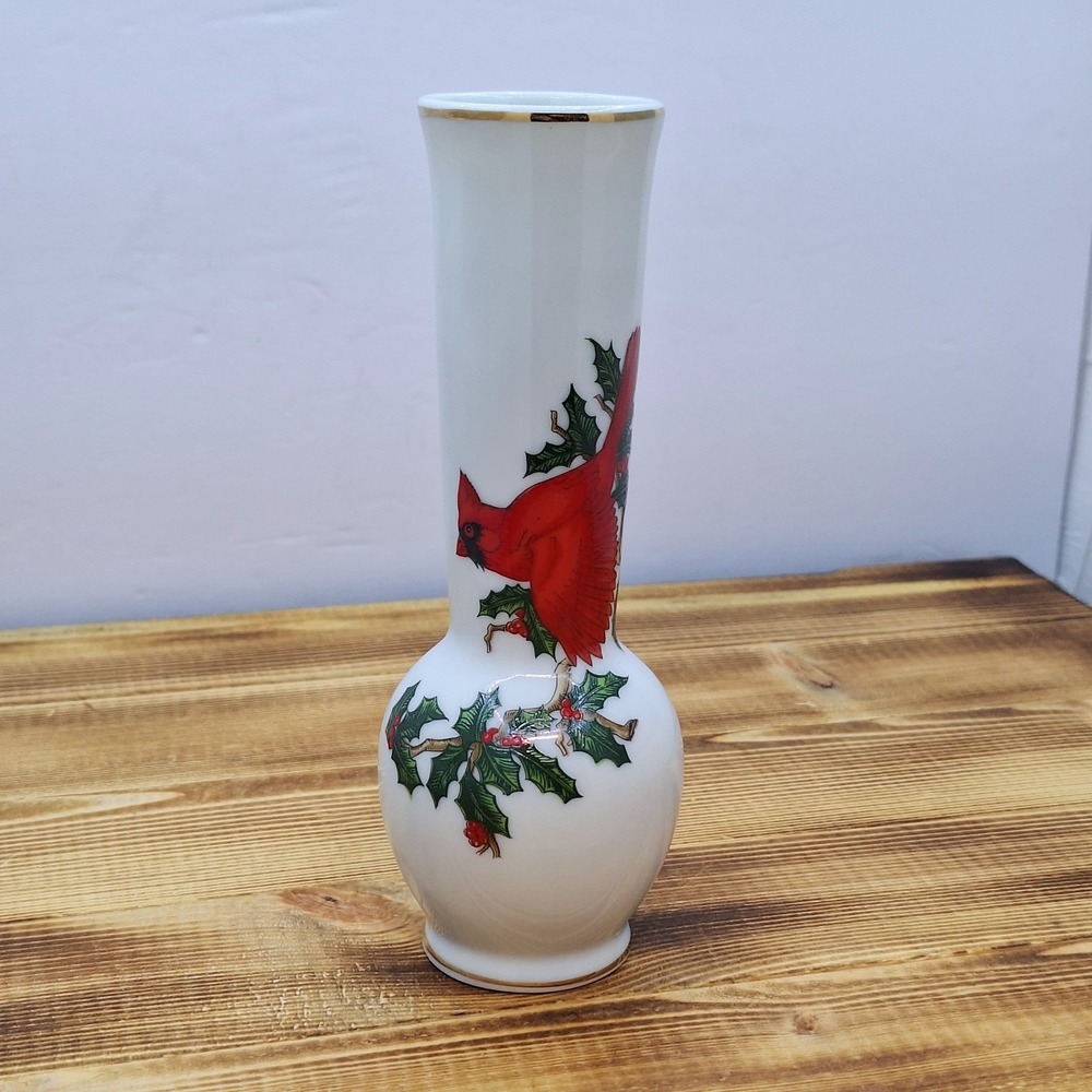 Vintage Lefton Cardinal And Holly‎ with gold trim,Bud Vase 6.5" Tall